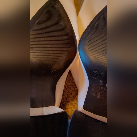 🤍 White Knee-High Block Heel Boots – Size 7 – Excellent Condition 🤍NWOT - Picture 9 of 12